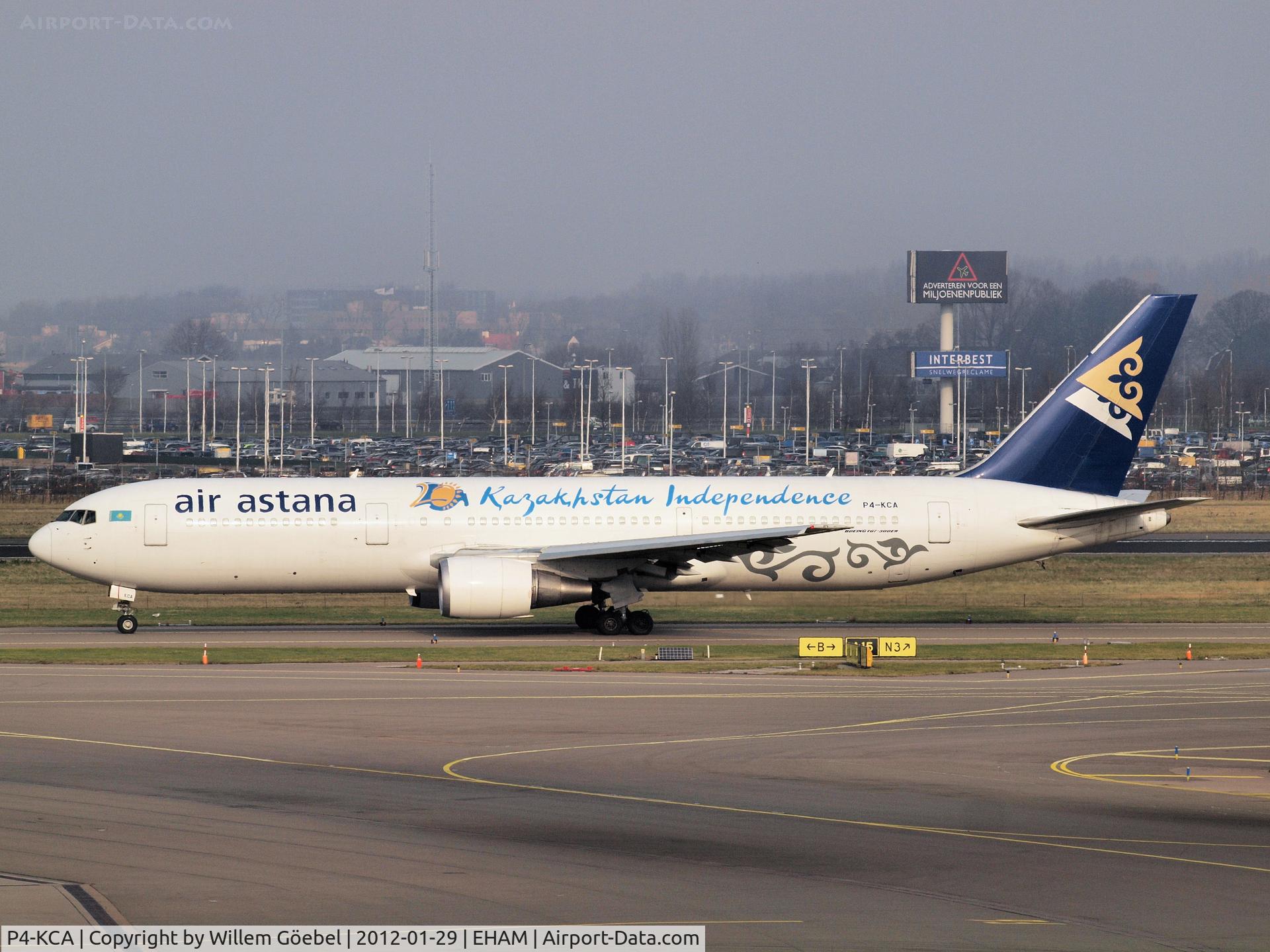 P4-KCA, 1997 Boeing 767-306 C/N 27612, Taxi to the runway