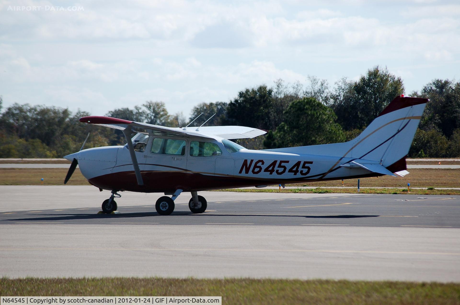 N64545, 1982 Cessna 172P C/N 17275575, 1982 Cessna 172P N64545 at Gilbert Airport, Winter Haven, FL