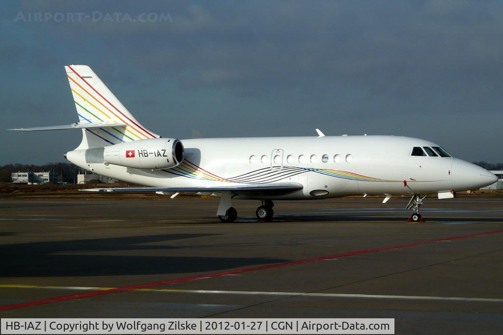 HB-IAZ, 1996 Dassault Falcon 2000 C/N 030, visitor