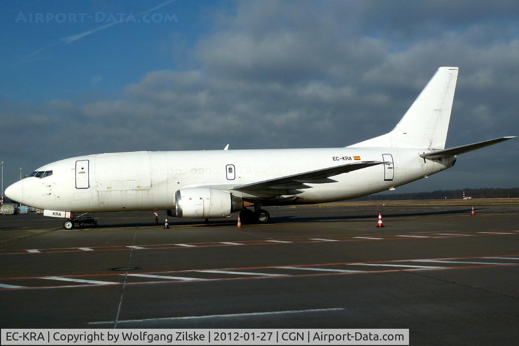 EC-KRA, 1990 Boeing 737-3Y0/SF C/N 24679, visitor