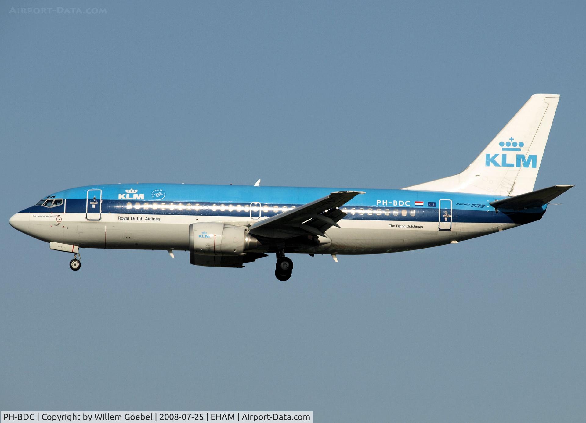PH-BDC, 1986 Boeing 737-306 C/N 23539, Landing on runway C18 of Schiphol Airport