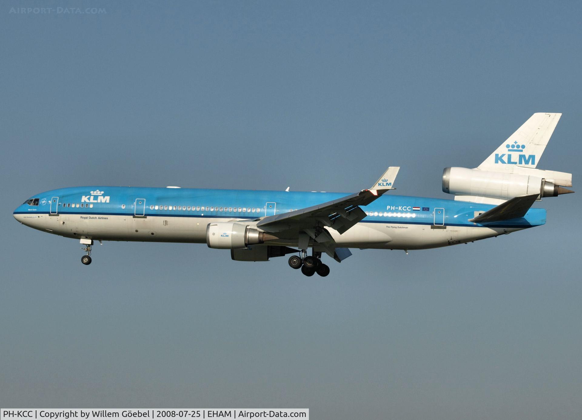PH-KCC, 1994 McDonnell Douglas MD-11 C/N 48557, Landing on runway C18 of Schiphol Airport