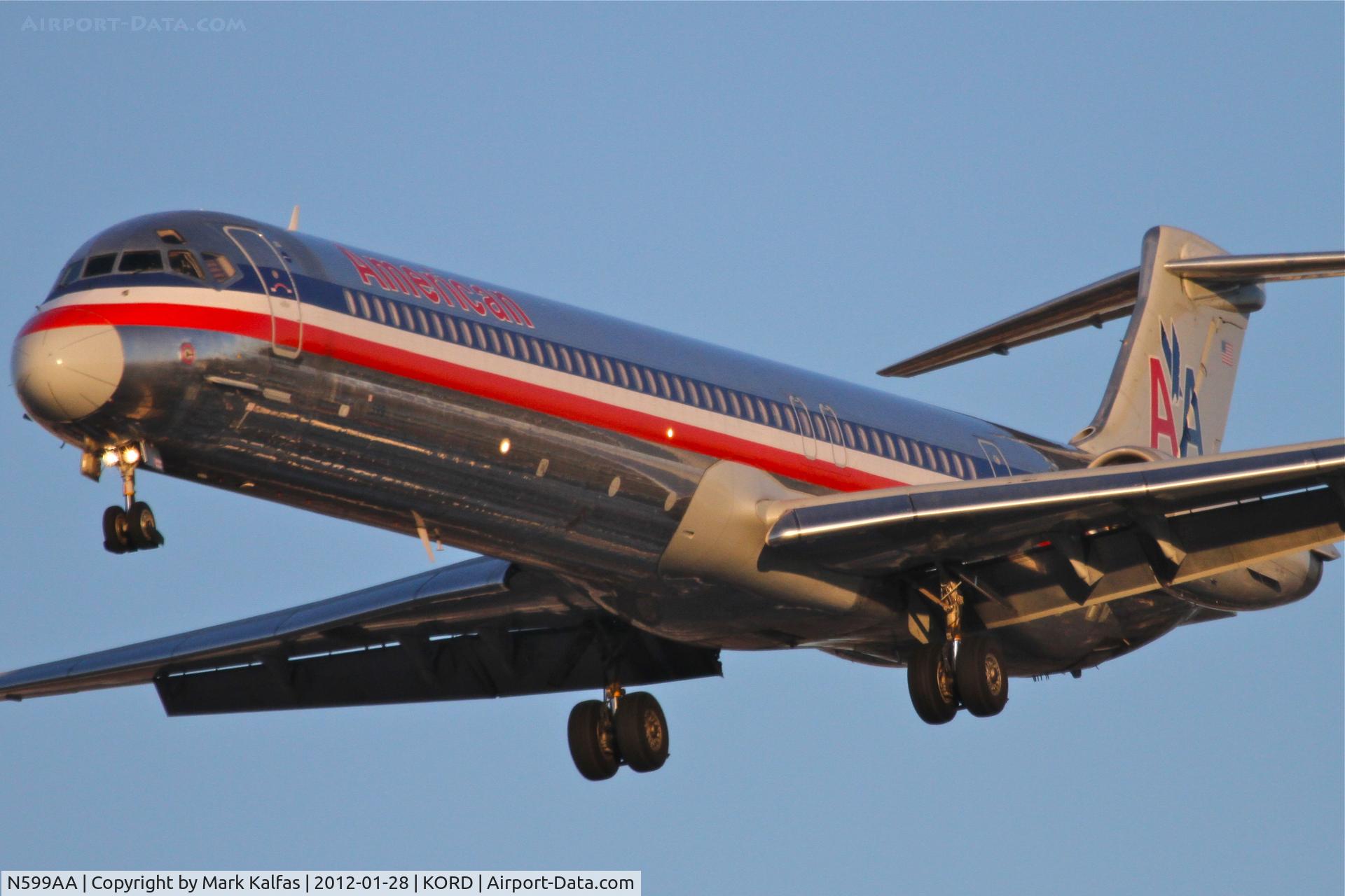 N599AA, 1992 McDonnell Douglas MD-83 (DC-9-83) C/N 53289, American Airlines Mcdonnell Douglas DC-9-83, AAL1424 arriving from KSAT, RWY 28 approach KORD.
