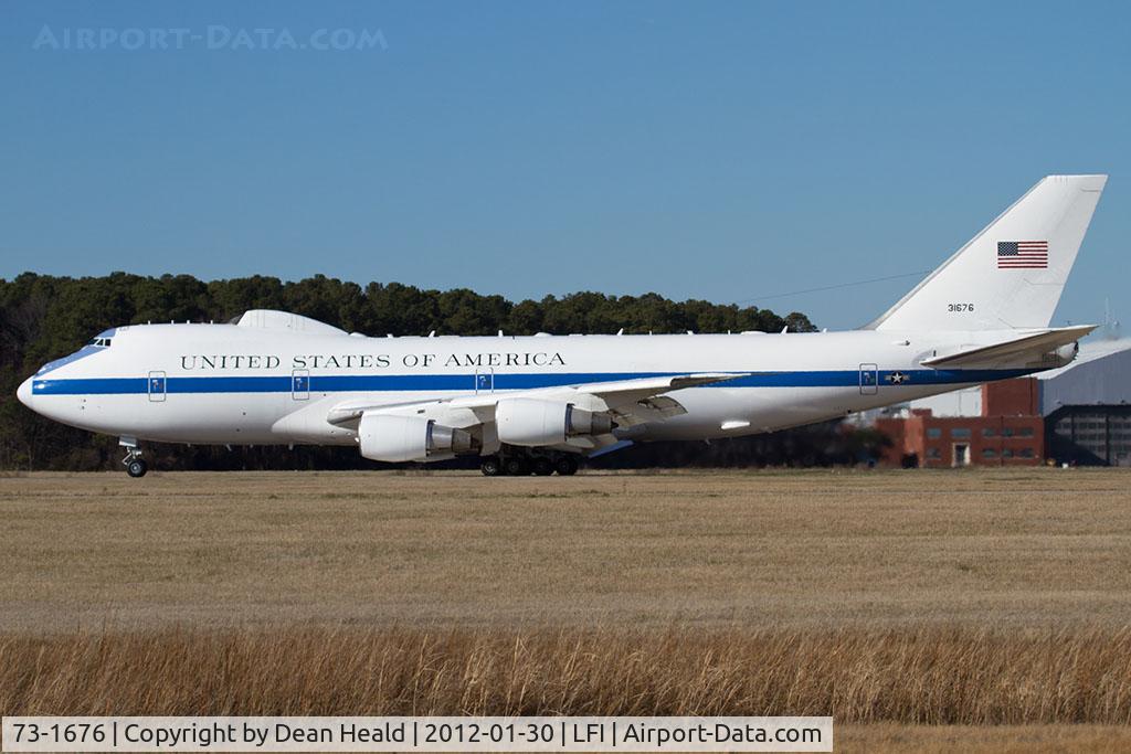 73-1676, 1973 Boeing E-4B C/N 20682, Rolling out on RWY 26 after landing.