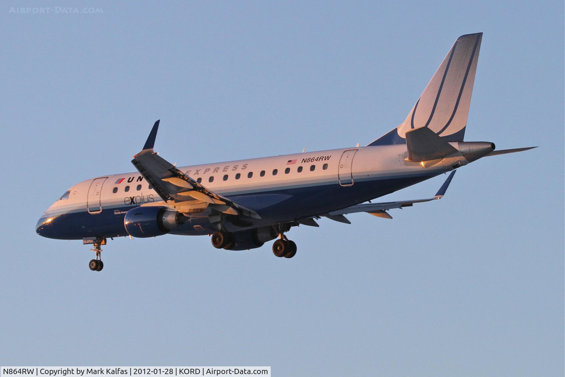 N864RW, 2006 Embraer 170SE (ERJ-170-100SE) C/N 17000117, Shuttle America/United Express Embraer ERJ 170-100 SE, TCF864 arriving from KMSP, RWY 28 approach KORD.