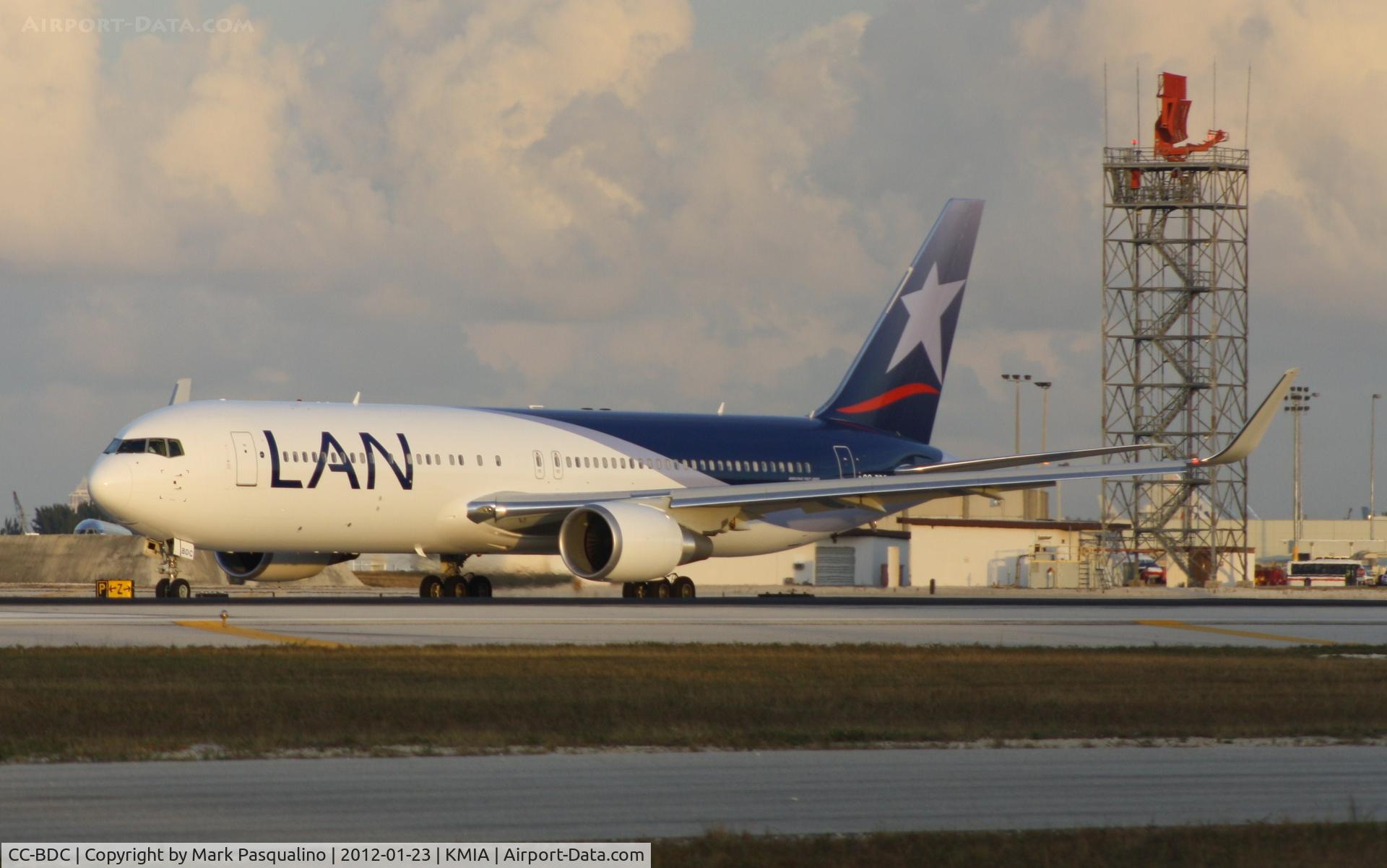 CC-BDC, 2011 Boeing 767-316/ER C/N 40591, Boeing 767-300ER