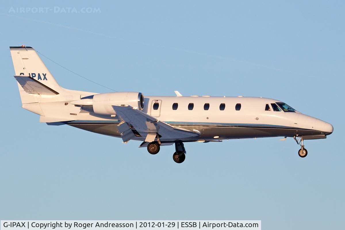 G-IPAX, 2002 Cessna 560XL Citation Excel C/N 560-5228, Arriving from Dublin