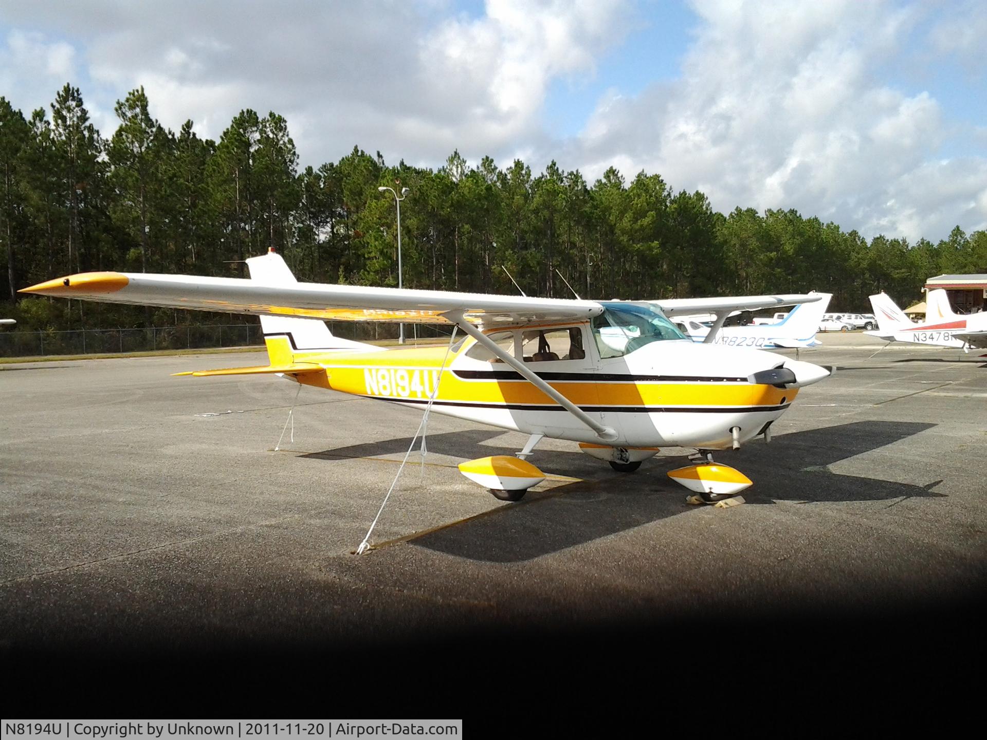 N8194U, 1964 Cessna 172F C/N 17252094, Good aproch
