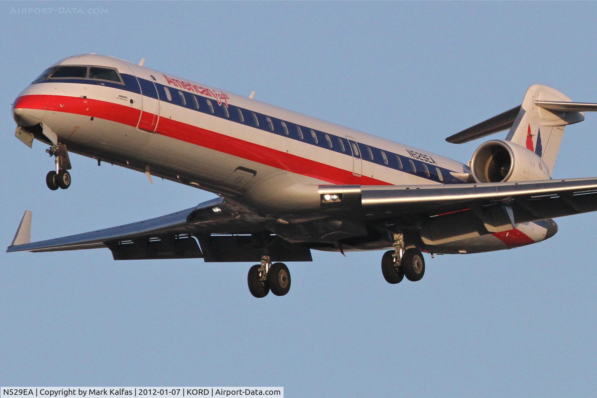 N529EA, Bombardier CRJ-702 (CL-600-2C10) Regional Jet C/N 10307, American Eagle CL-600-2C10 RWY 28 approach KORD.