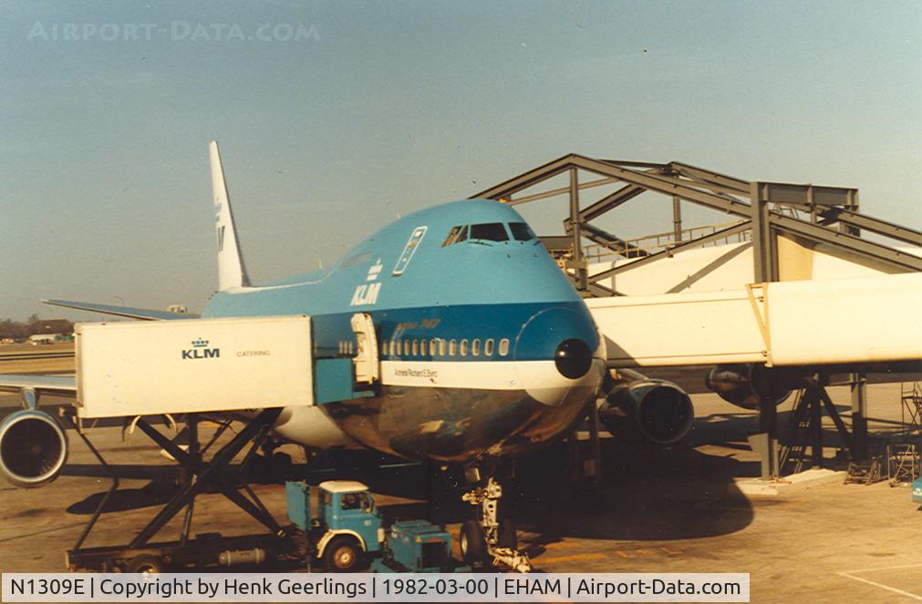 N1309E, 1981 Boeing 747-206B (SUD) C/N 22380, KLM , later on coverted to B747-206B SUD