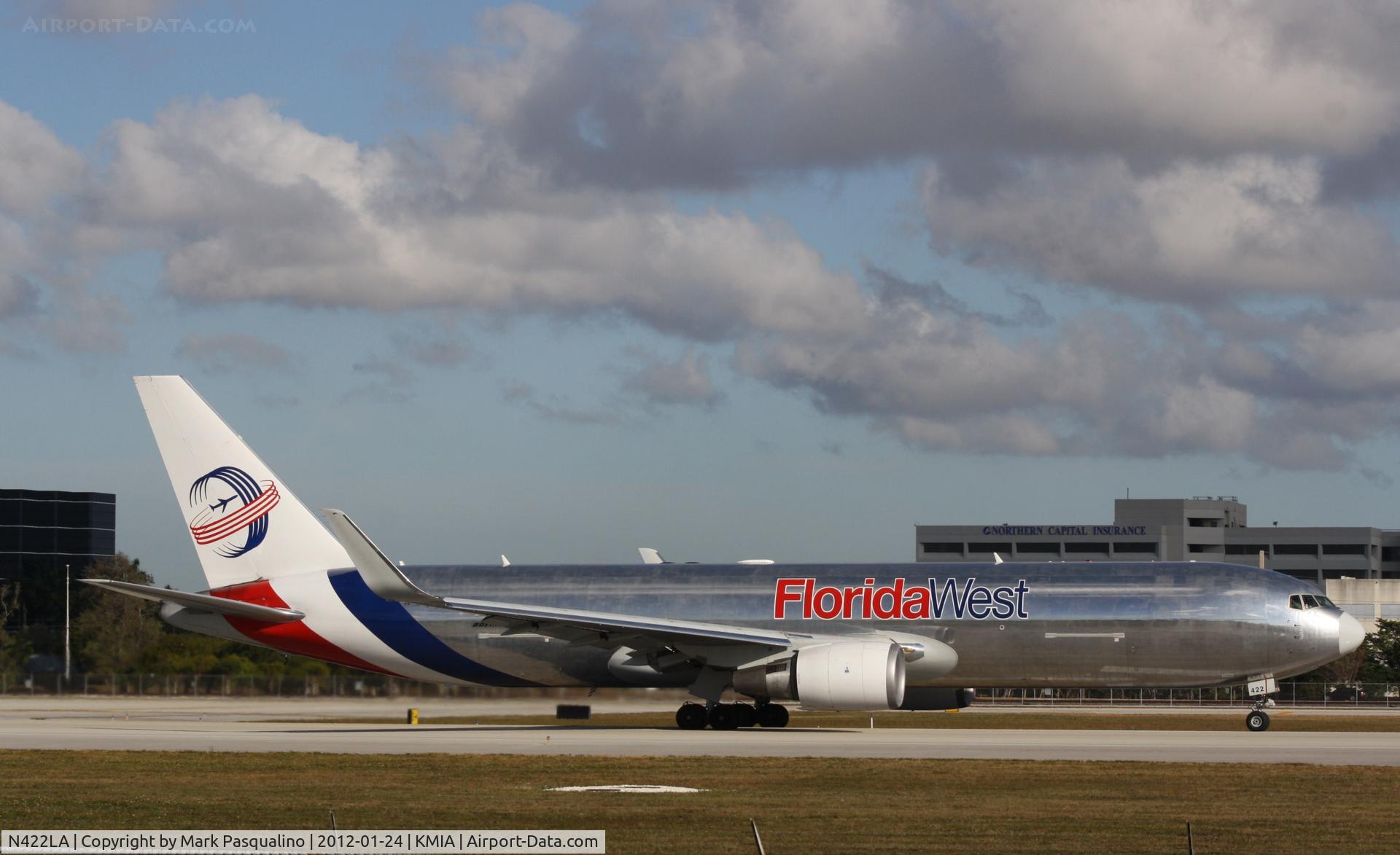 N422LA, 2007 Boeing 767-346F C/N 35818, Boeing 767-300F