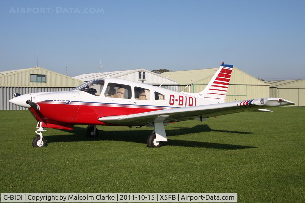 G-BIDI, 1978 Piper PA-28R-201 Cherokee Arrow III C/N 28R-7837135, Piper PA-28R-201 Cherokee Arrow at Fishburn Airfield, October 2011.