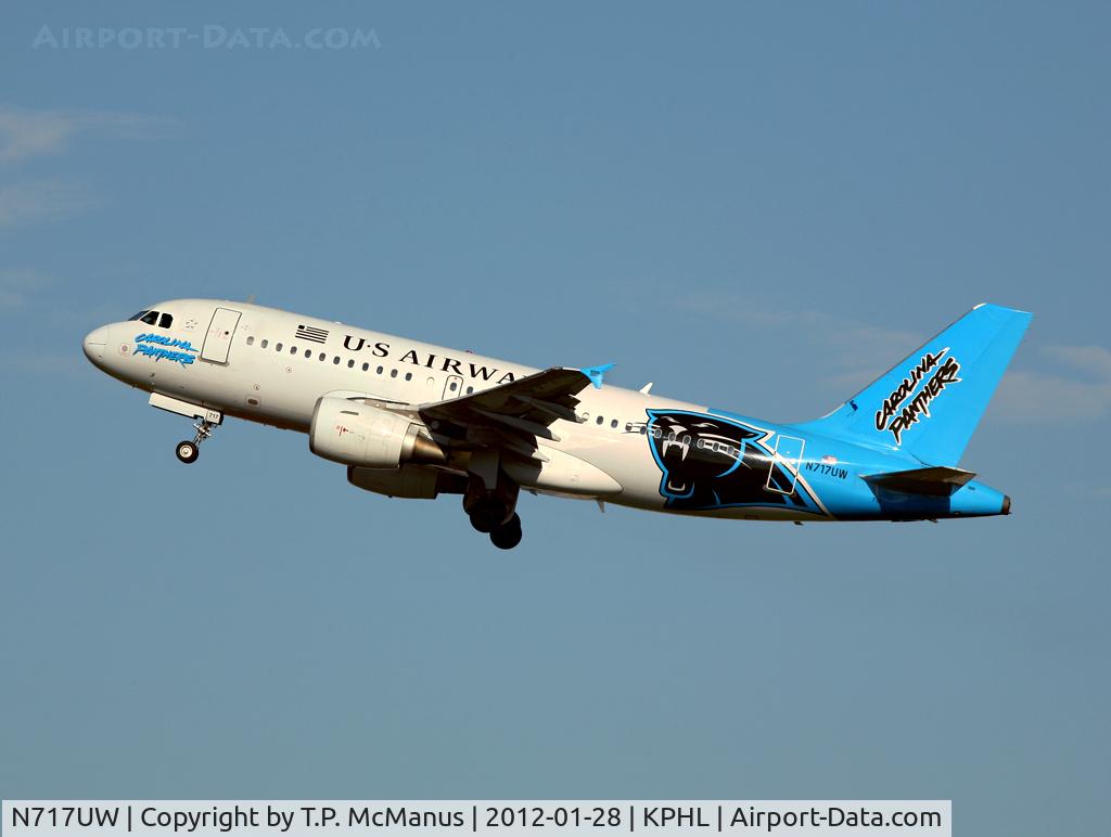 N717UW, 1999 Airbus A319-112 C/N 1069, Climbing out from 27L at PHL