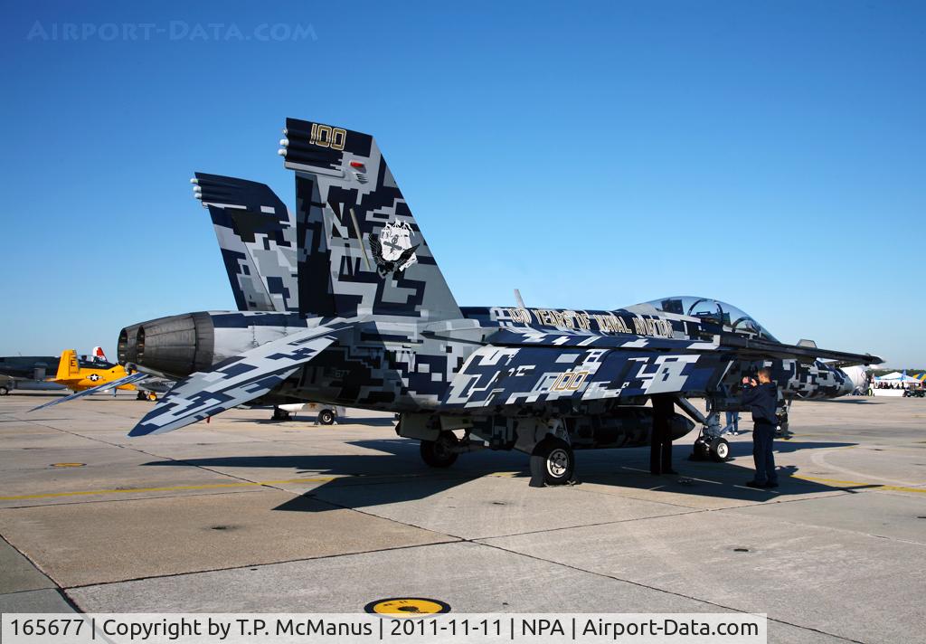 165677, Boeing F/A-18F Super Hornet C/N 1512/F016, Displaying the marking s of VFA-122, Modex: NJ-100, parked on the KNPA flight line