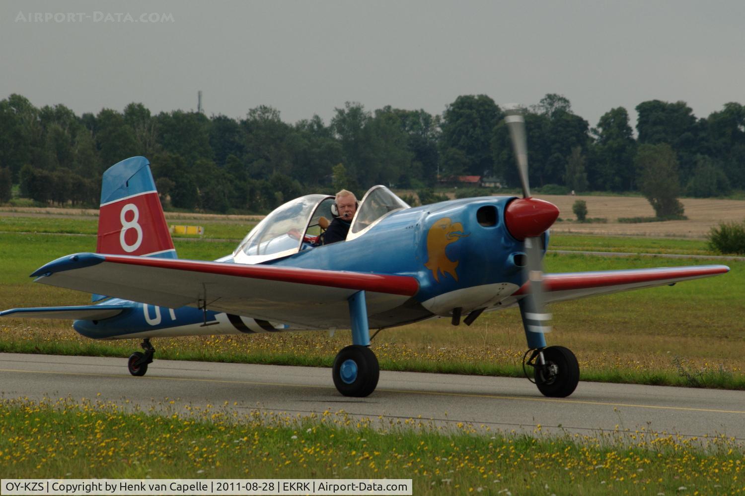 OY-KZS, 1994 SAI KZ VIII Mod Replica C/N 8703, KZ VIII replica taxying in after a flight display at Roskilde airport, Denmark.
