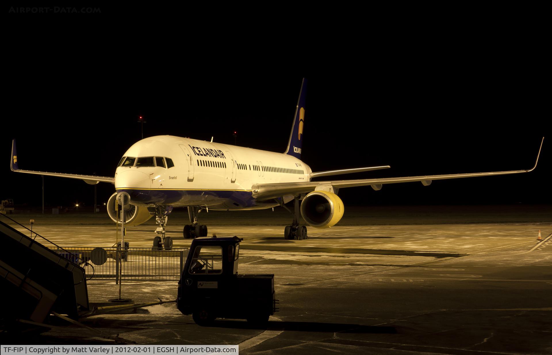 TF-FIP, 2000 Boeing 757-208 C/N 30423, Sat on stand 6 after arriving for spray.