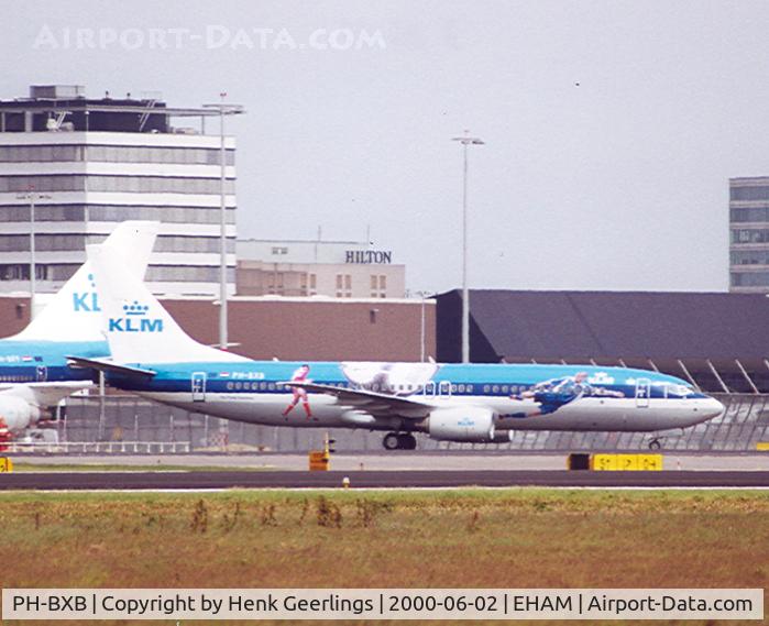PH-BXB, 1999 Boeing 737-8K2 C/N 29132, KLM , special logo for European Soccer Cup