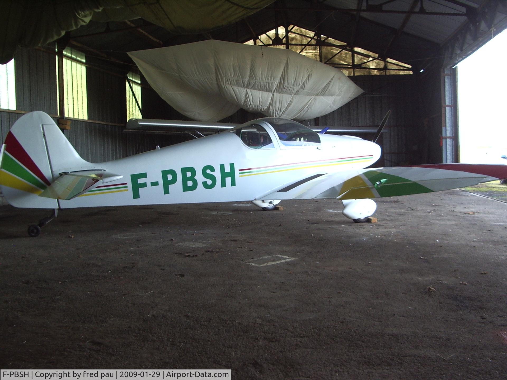 F-PBSH, 2000 Nicollier HN-700 Menestrel II C/N 113, construction Mr Magnol Gérard
année 2000