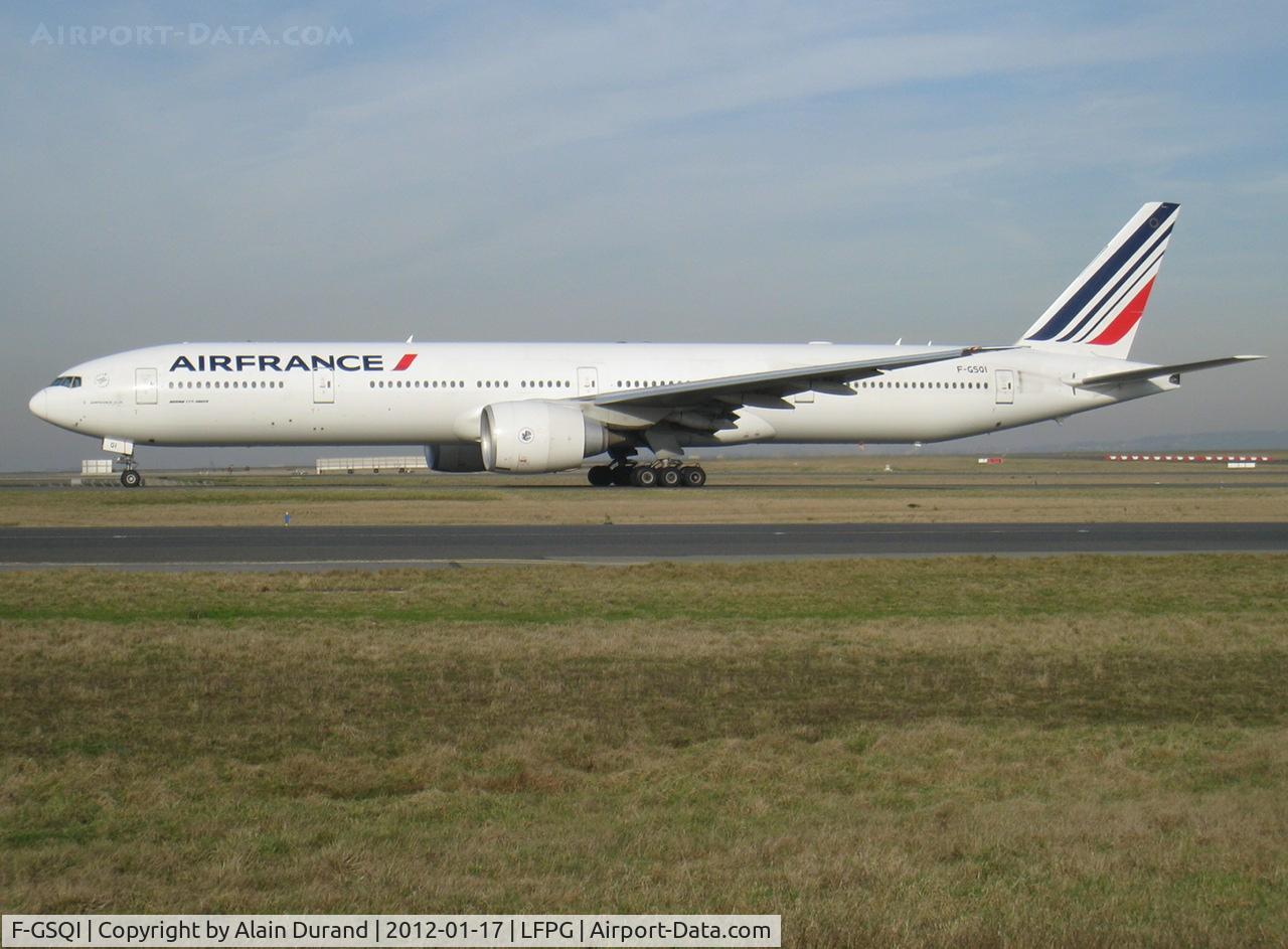 F-GSQI, 2005 Boeing 777-328/ER C/N 32725, Property of ILFC, C/N 502 is currently configurated for F8C67W28Y200.