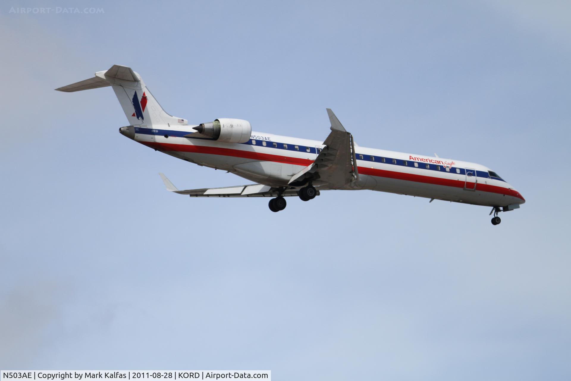 N503AE, 2002 Bombardier CRJ-701ER (CL-600-2C10) Regional Jet C/N 10021, American Eagle Bombardier CL-600-2C10, N503AE on approach KORD.