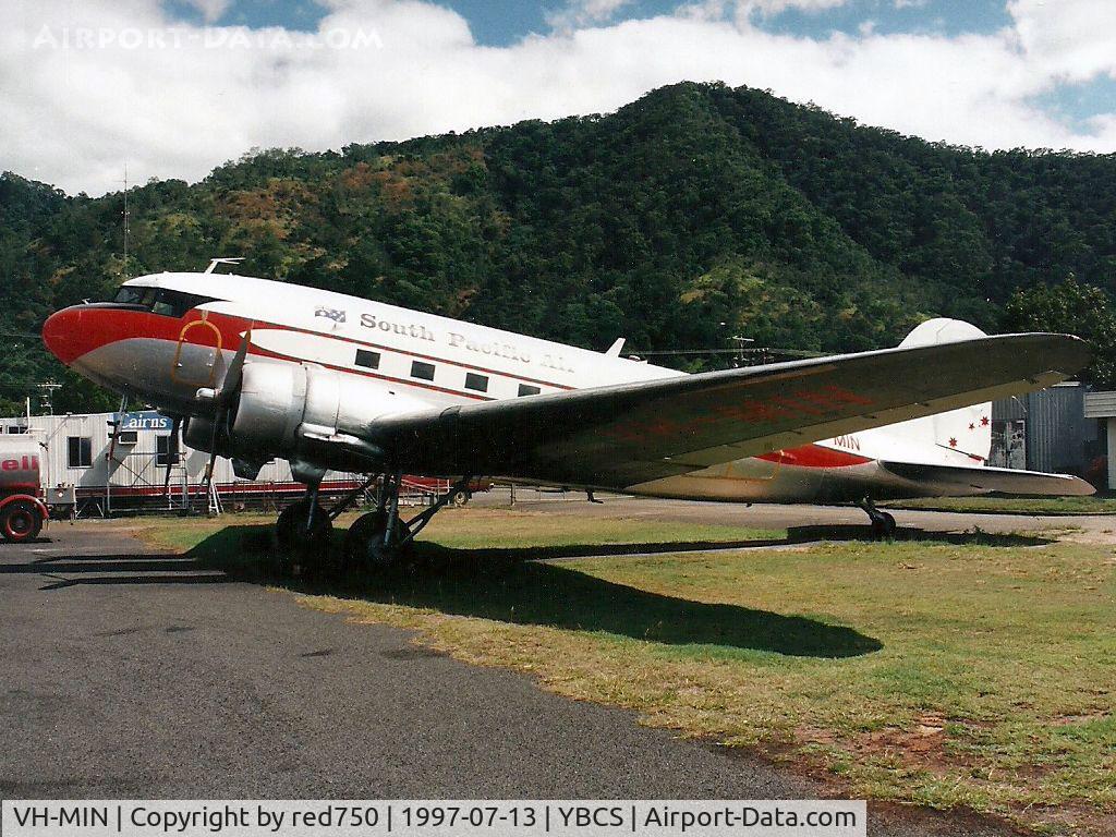 VH-MIN, 1942 Douglas DC3C-S1C3G (C-47A) C/N 13459, Photograph by Edwin van Opstal with permission. Scanned from a color print.