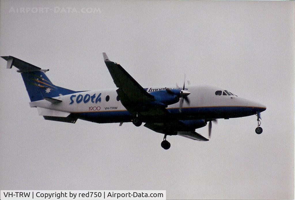 VH-TRW, 1996 Raytheon Aircraft Company 1900D C/N UE-250, Photograph by Edwin van Opstal with permission. Scanned from a color print.