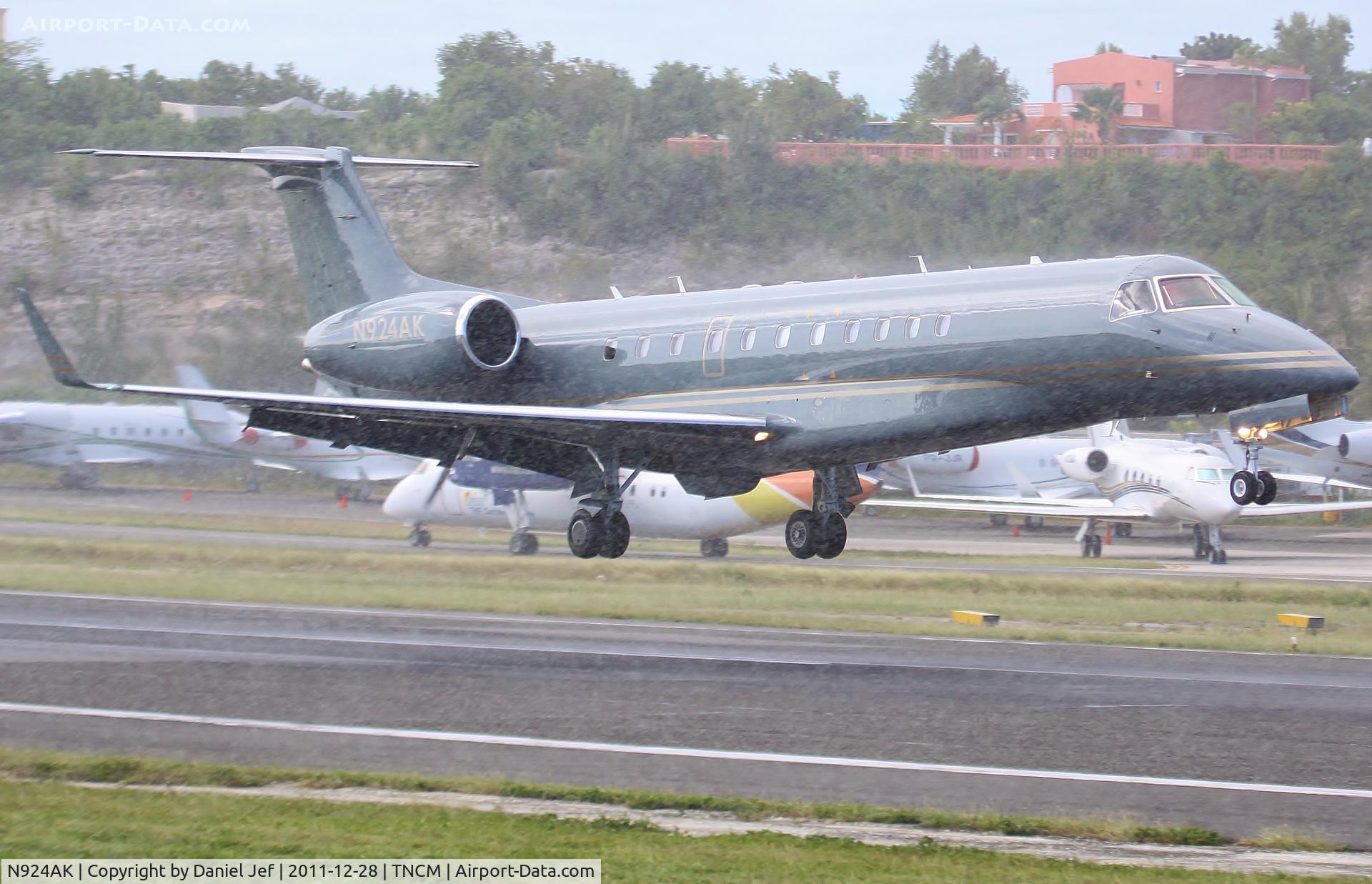 N924AK, 2008 Embraer EMB-135BJ Legacy C/N 14501034, N924AK