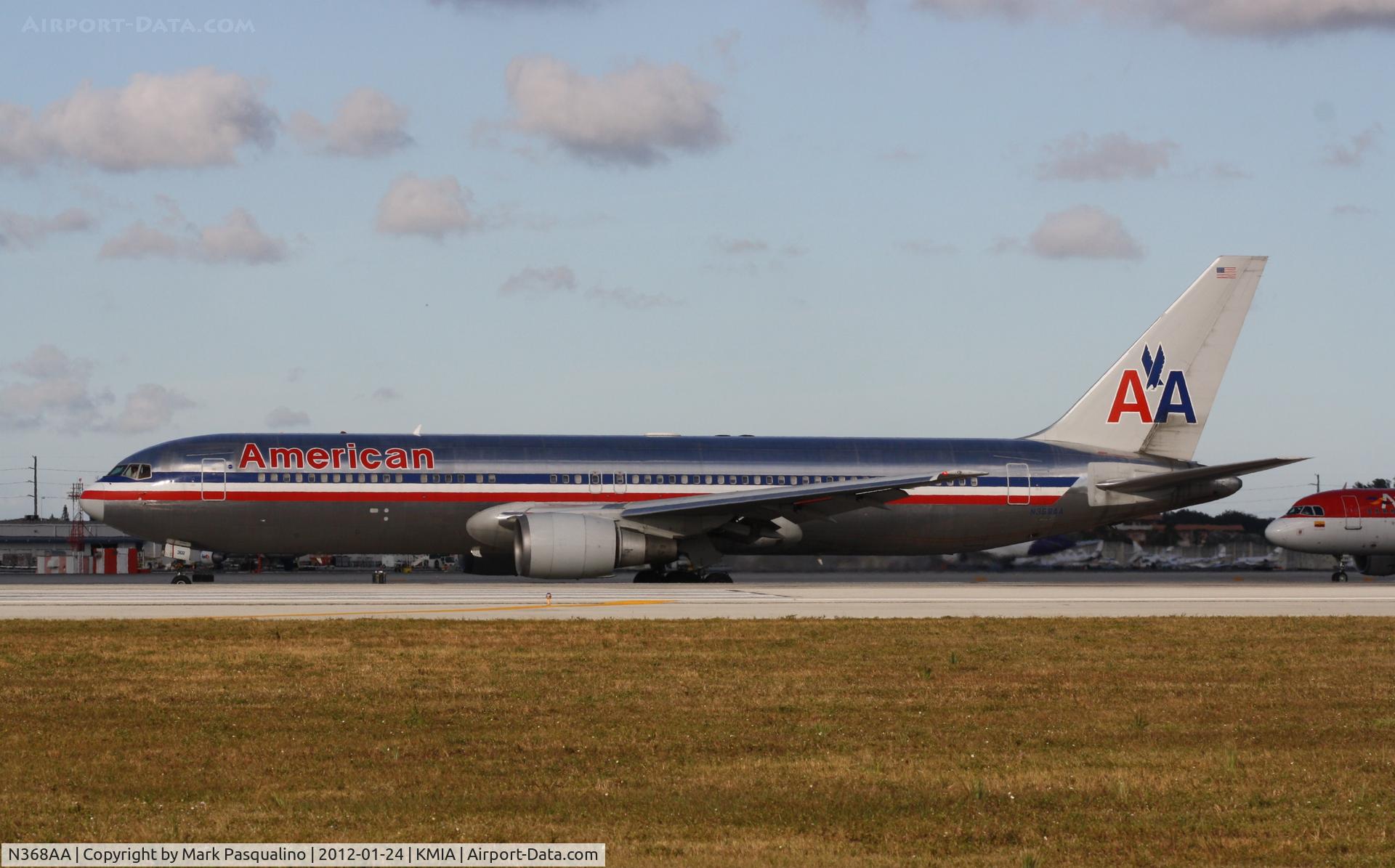 N368AA, 1991 Boeing 767-323 C/N 25195, Boeing 767-300