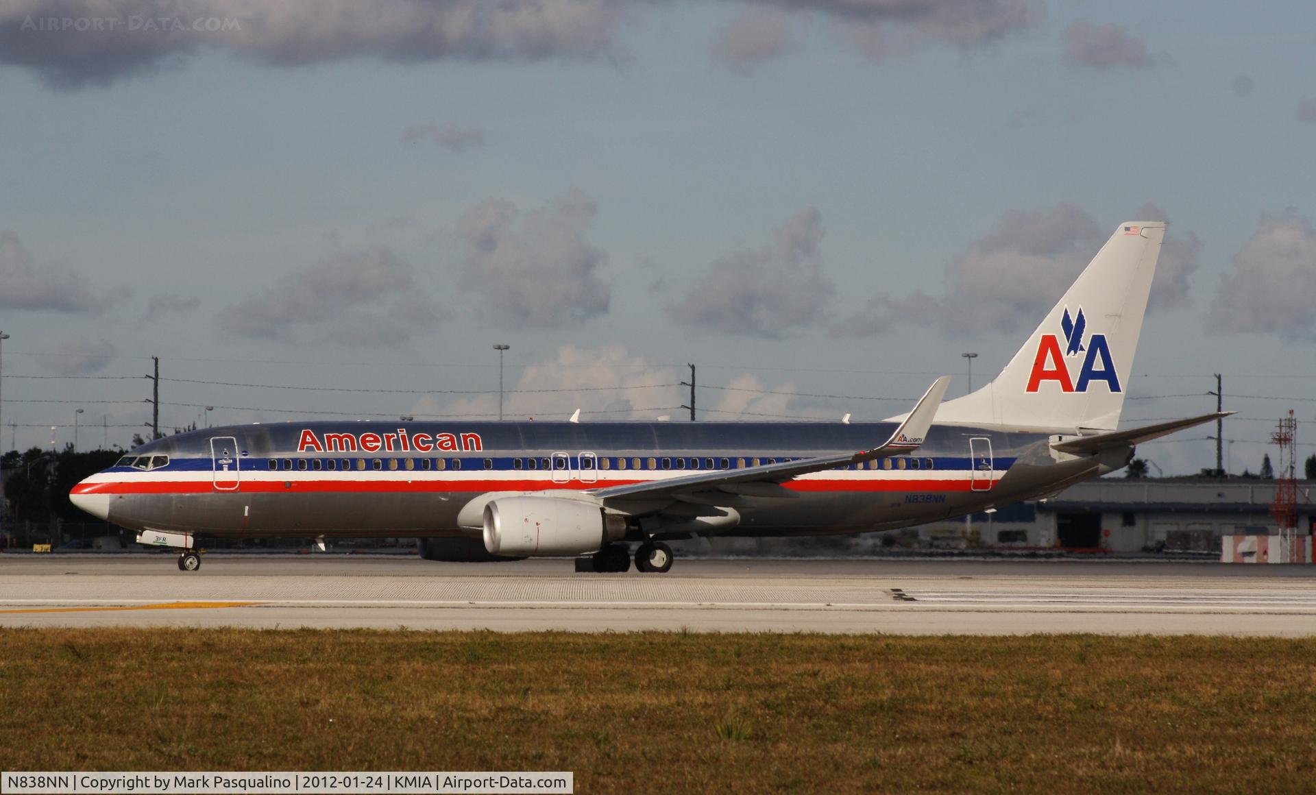 N838NN, 2010 Boeing 737-823 C/N 31097, Boeing 737-800