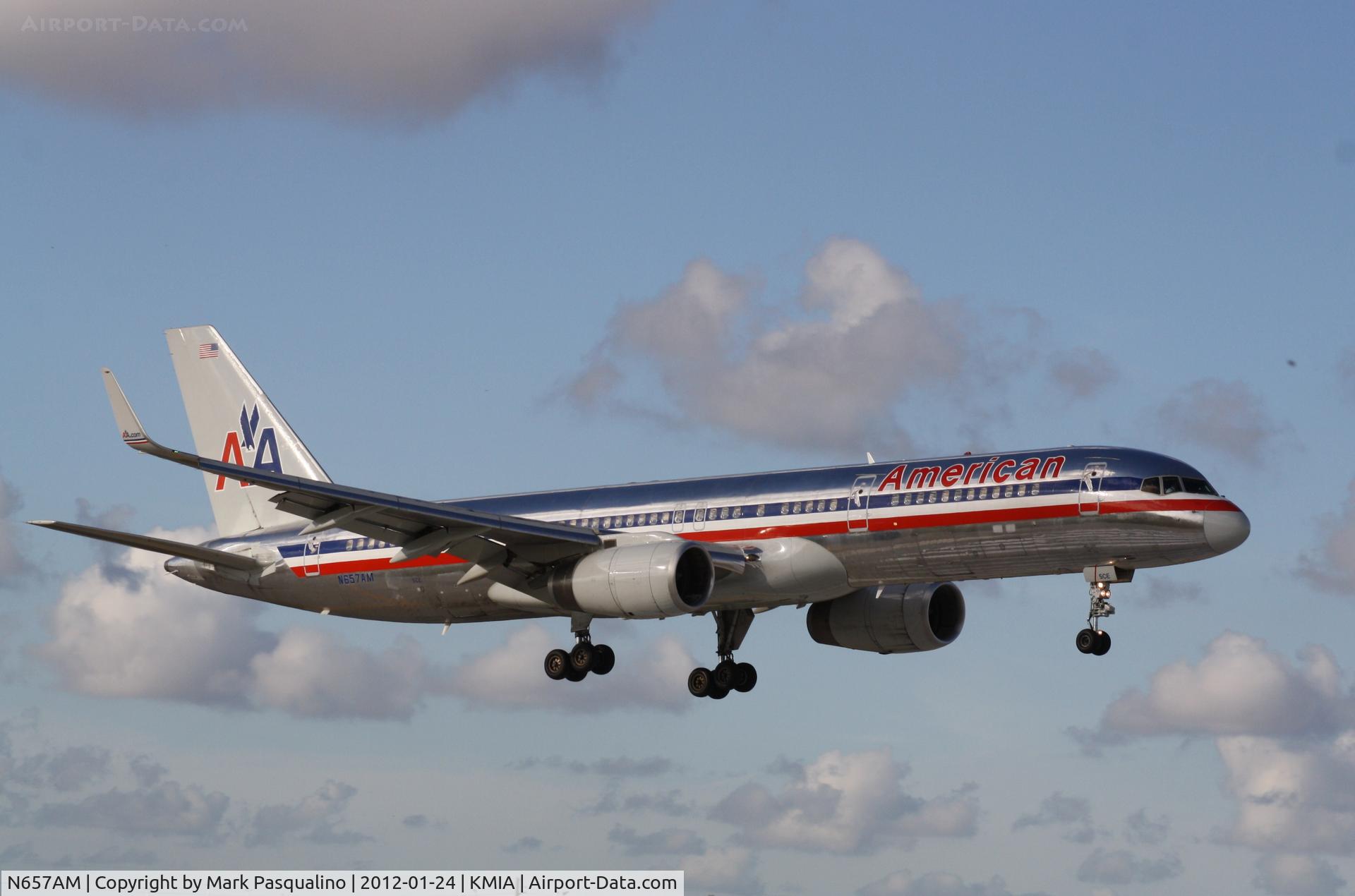 N657AM, 1991 Boeing 757-223 C/N 24615, Boeing 757-200