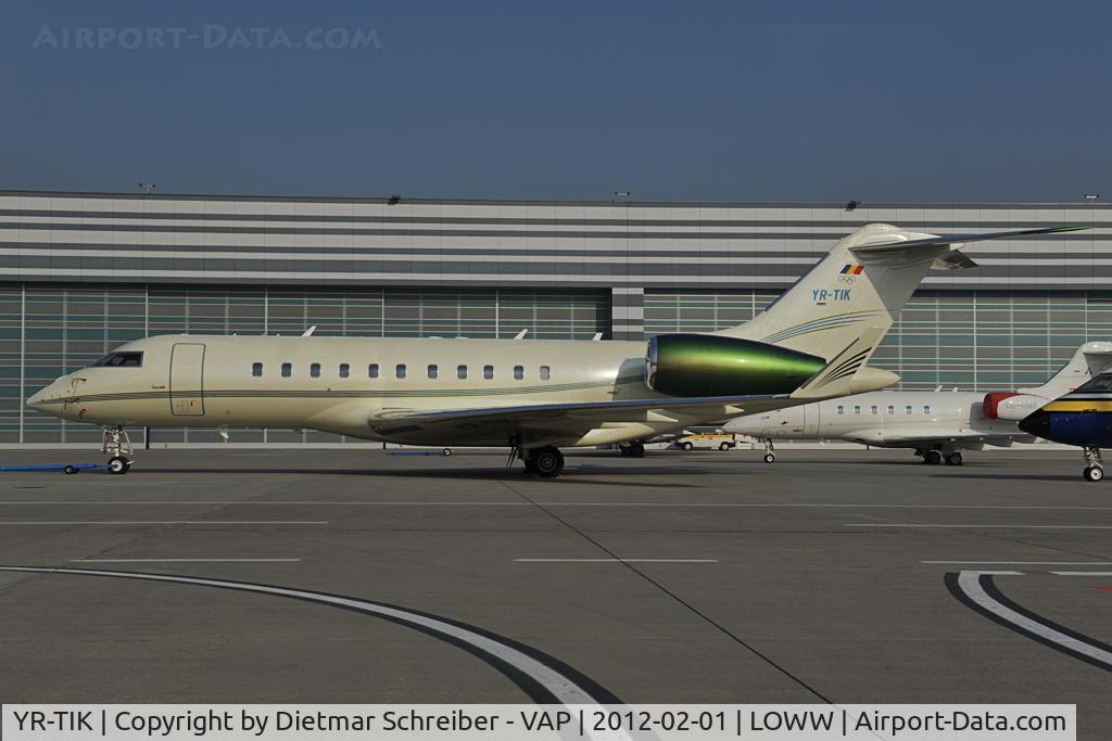 YR-TIK, 2006 Bombardier BD-700-1A10 Global 5000 C/N 9229, Globalexpress 5000