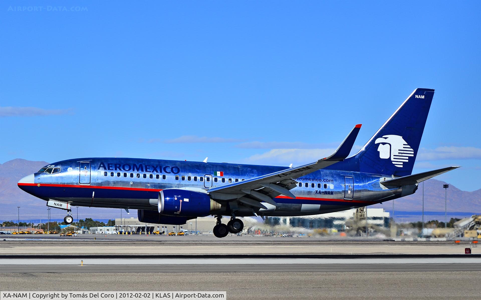 XA-NAM, 2004 Boeing 737-752 C/N 33790, XA-NAM AeroMexico Boeing 737-752 C/N 33790- Las Vegas - McCarran International (LAS / KLAS)USA - Nevada, February 02, 2012Photo: Tomás Del Coro