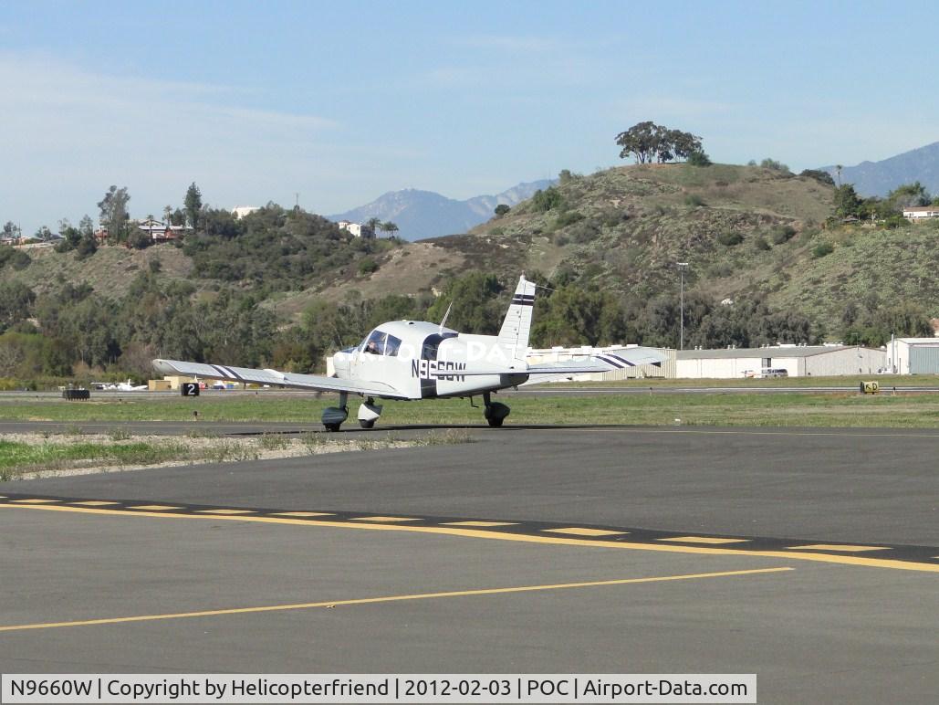 N9660W, 1967 Piper PA-28-140 C/N 28-23122, Taxiing on taxiway Sierra towards runway 8R for take off