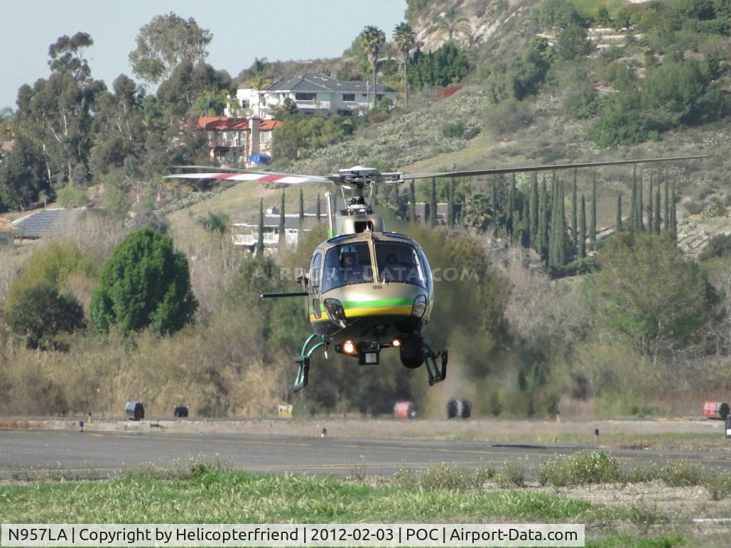 N957LA, 2010 Eurocopter AS-350B-2 Ecureuil Ecureuil C/N 7072, Air taxiing along runway 8R enroute to LA Co AIr Ops helipad 3