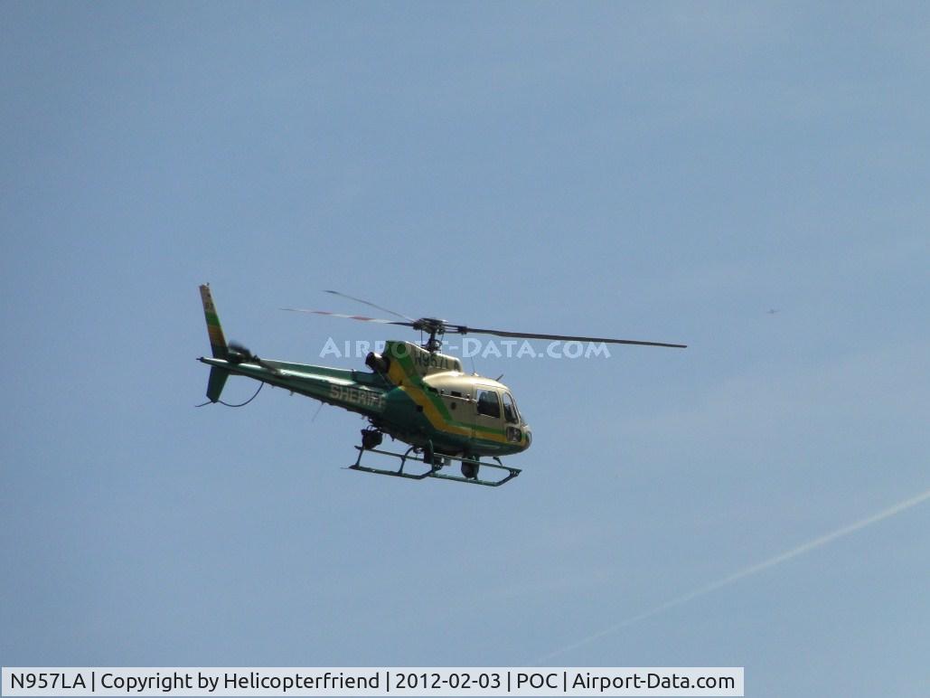 N957LA, 2010 Eurocopter AS-350B-2 Ecureuil Ecureuil C/N 7072, After clearing the outer fence, was given permission to go south for patrol