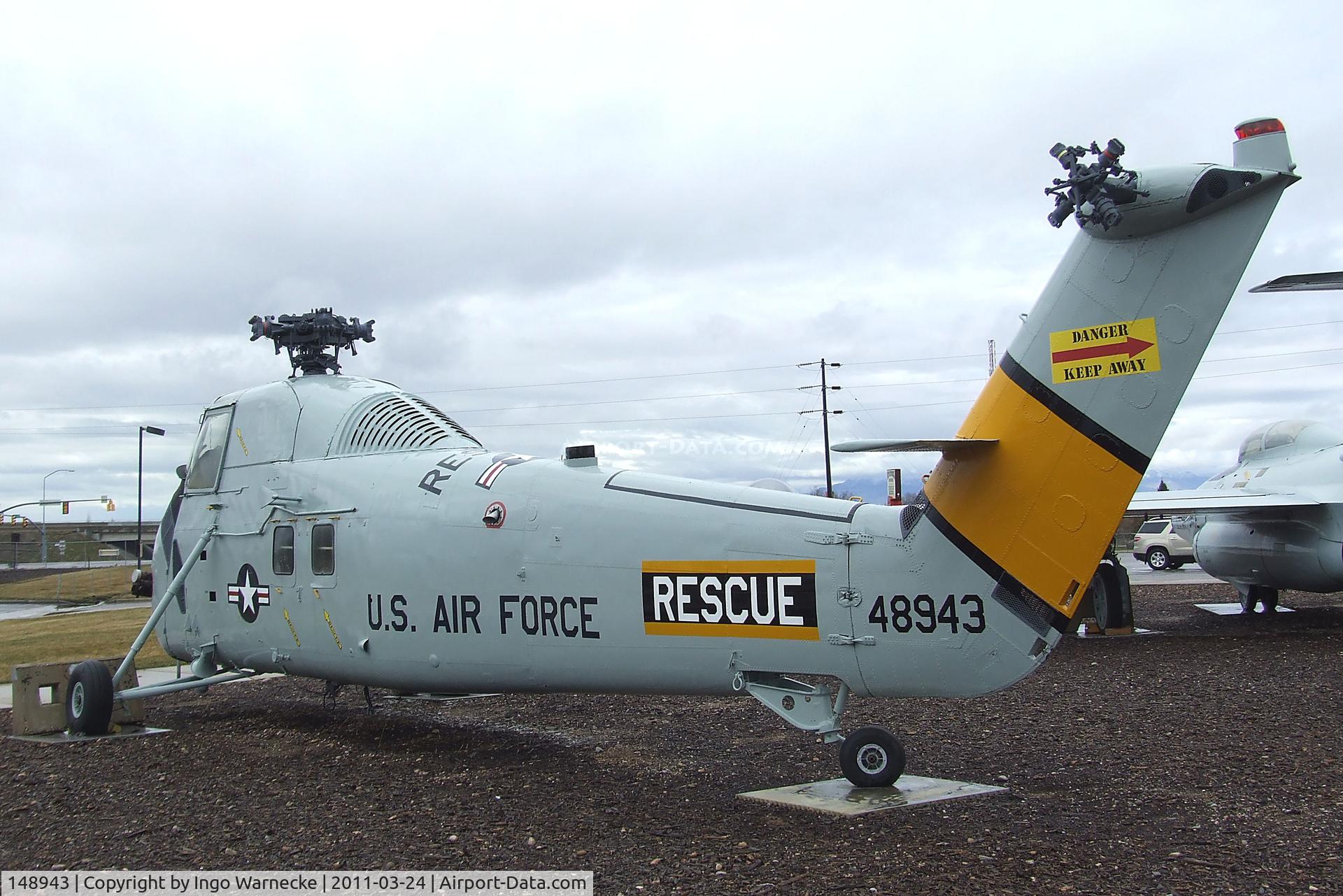 148943, 1958 Sikorsky SH-34J Seabat C/N 58-1327, Sikorsky SH-34J Seabat / HH-34J Choctaw (minus rotors) at the Hill Aerospace Museum, Roy UT