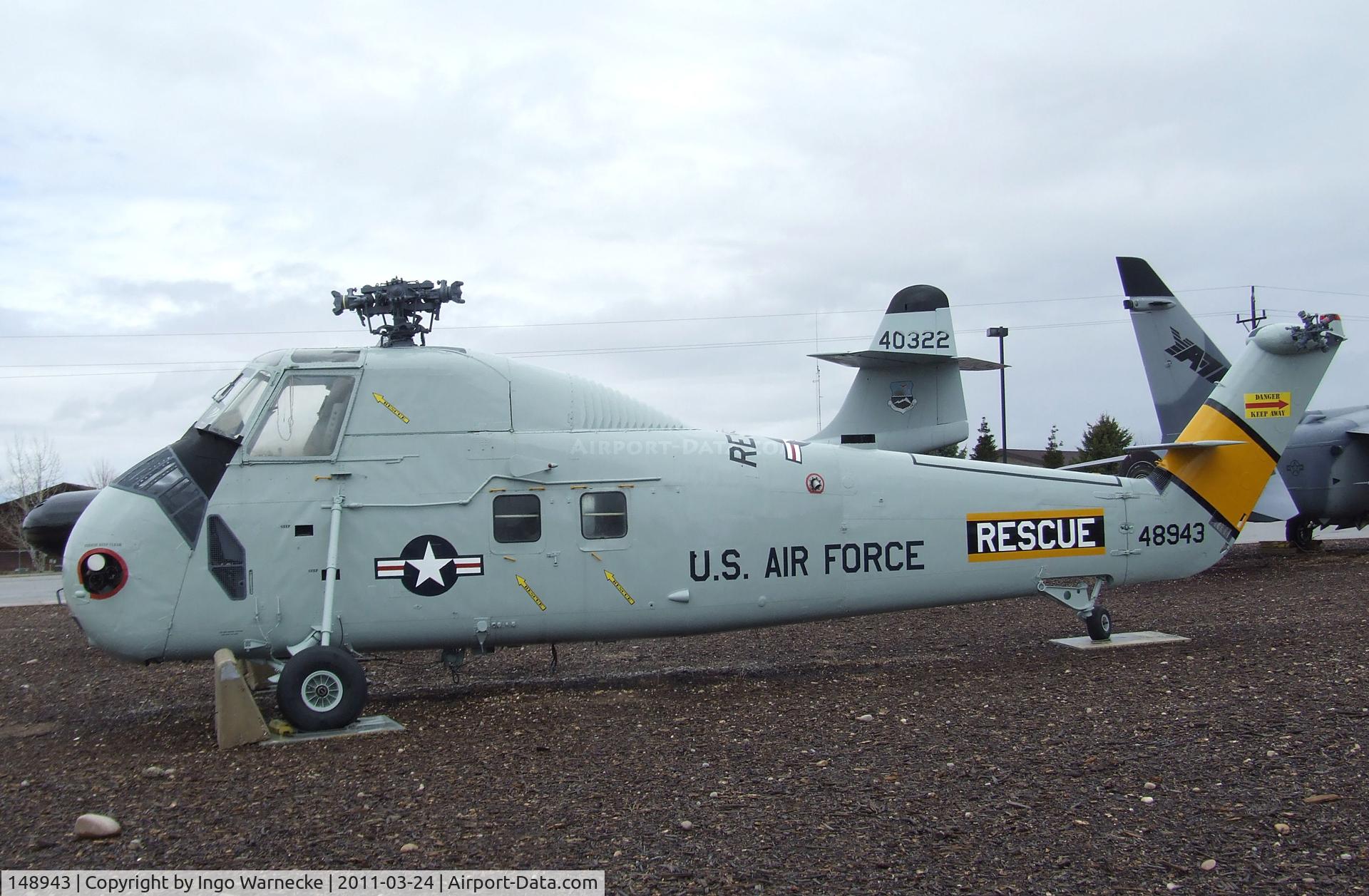 148943, 1958 Sikorsky SH-34J Seabat C/N 58-1327, Sikorsky SH-34J Seabat / HH-34J Choctaw (minus rotors) at the Hill Aerospace Museum, Roy UT