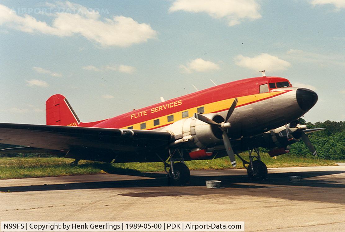 N99FS, Douglas DC-3 (C-47A) C/N 12425, Flite Services