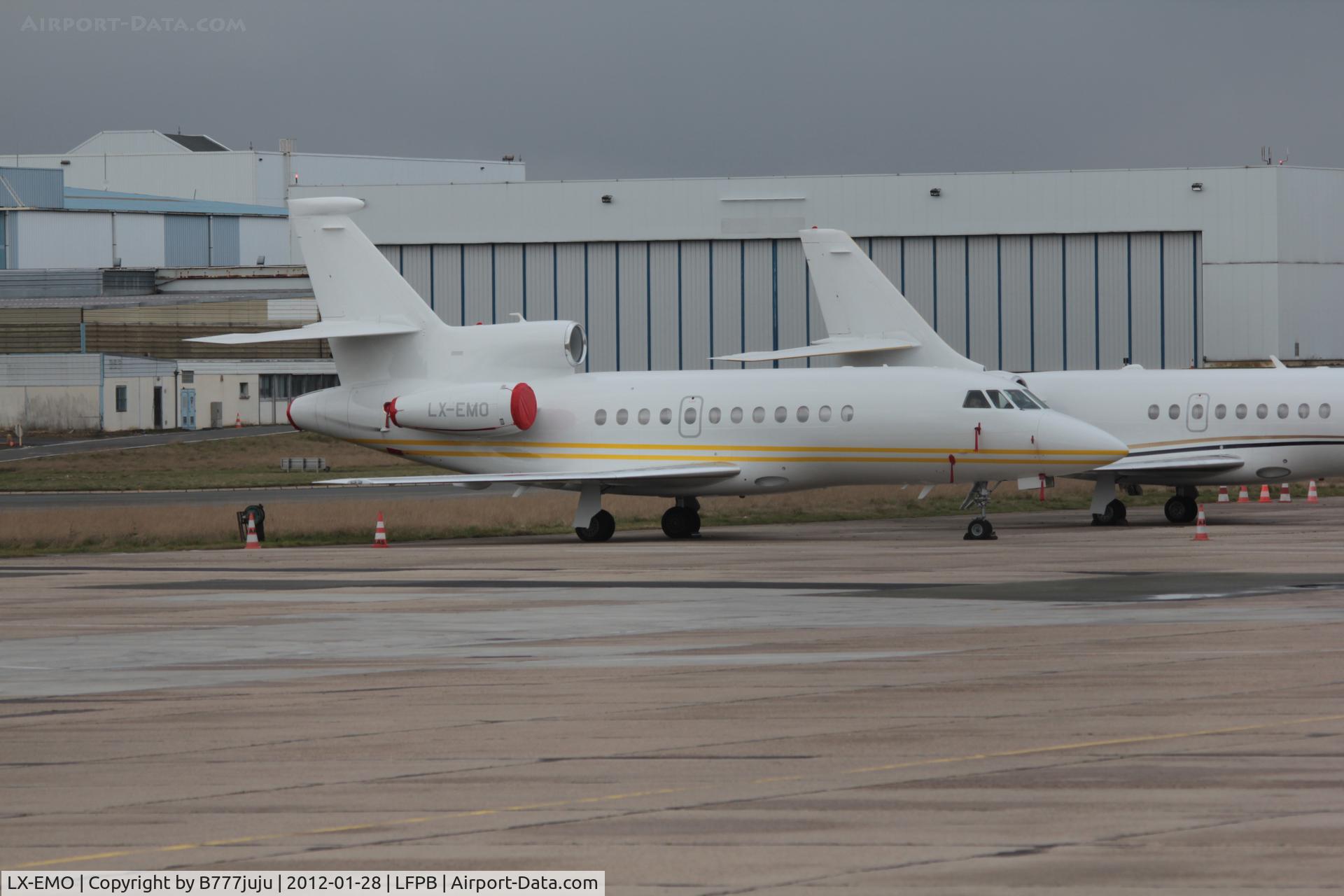 LX-EMO, 2010 Dassault Falcon 900EX C/N 238, on transit at Le Bourget