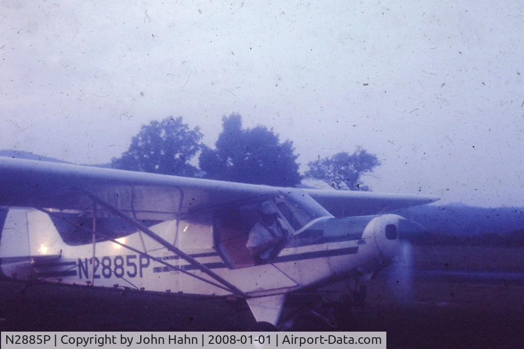 N2885P, 1954 Piper PA-18A 150 Super Cub C/N 18-4482, Bud Confer in 1969 at Stanton Field in New Paltz NY.  He used the Super Cub for Agricultural Spraying and dusting in NY.
