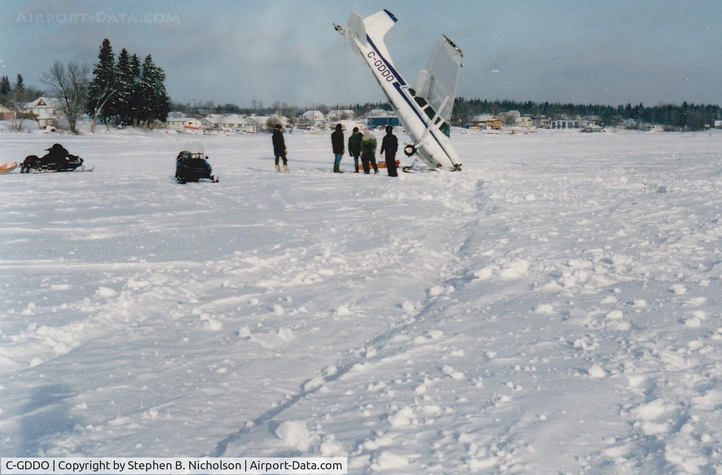 C-GDDO, 1976 Cessna 180J Skywagon C/N 180-52652, I believe the skid marks in the snow were made by the craft's nose