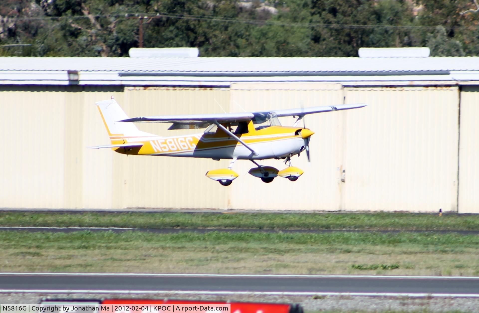 N5816G, 1969 Cessna 150K C/N 15071316, Flaring