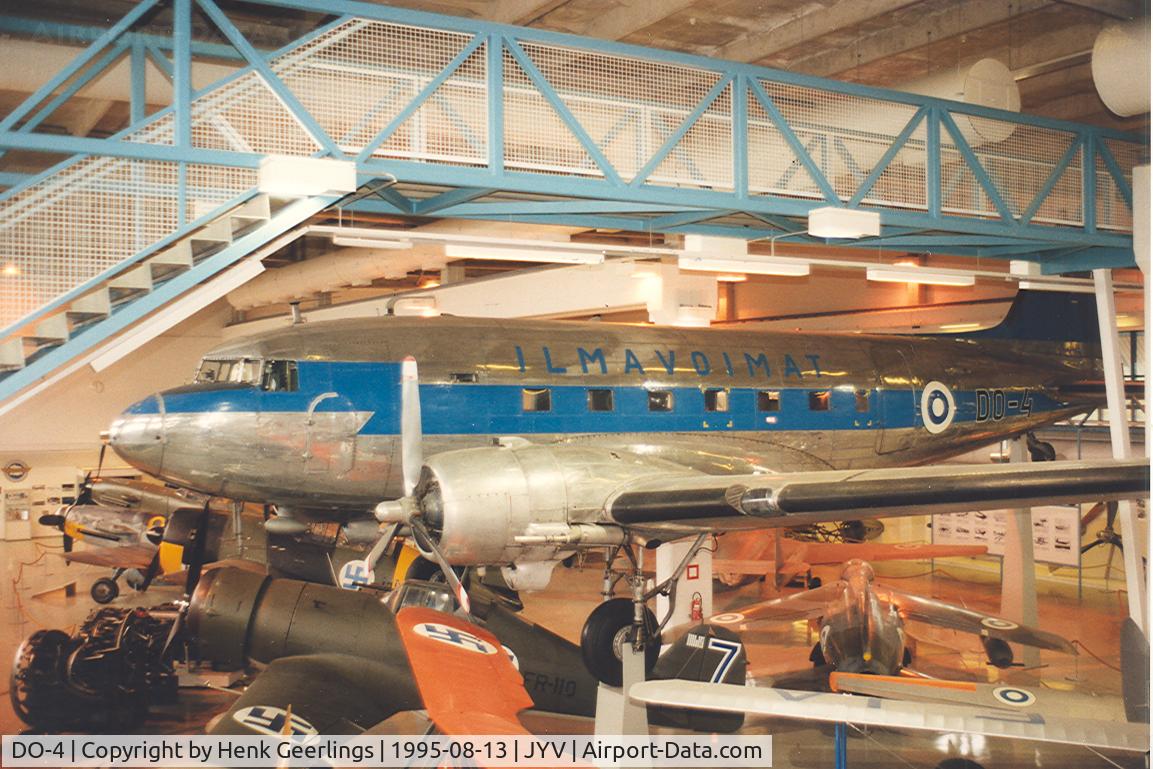 DO-4, 1943 Douglas C-47A Skytrain C/N 25515, Tikkakoshki Museum  in Jyvaskyla