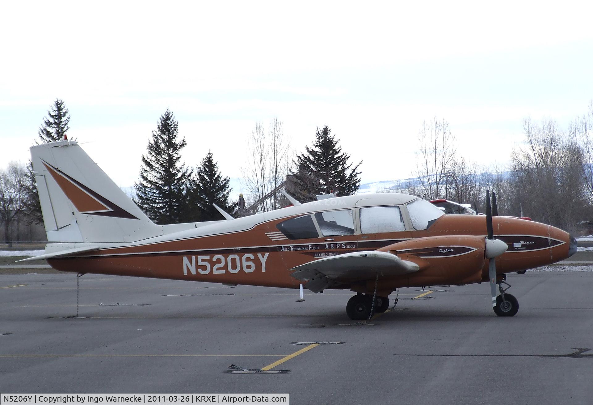 N5206Y, 1962 Piper PA-23-250 C/N 27-2254, Piper PA-23-250 Aztec at Rexburg-Madison County airport, Rexburg ID