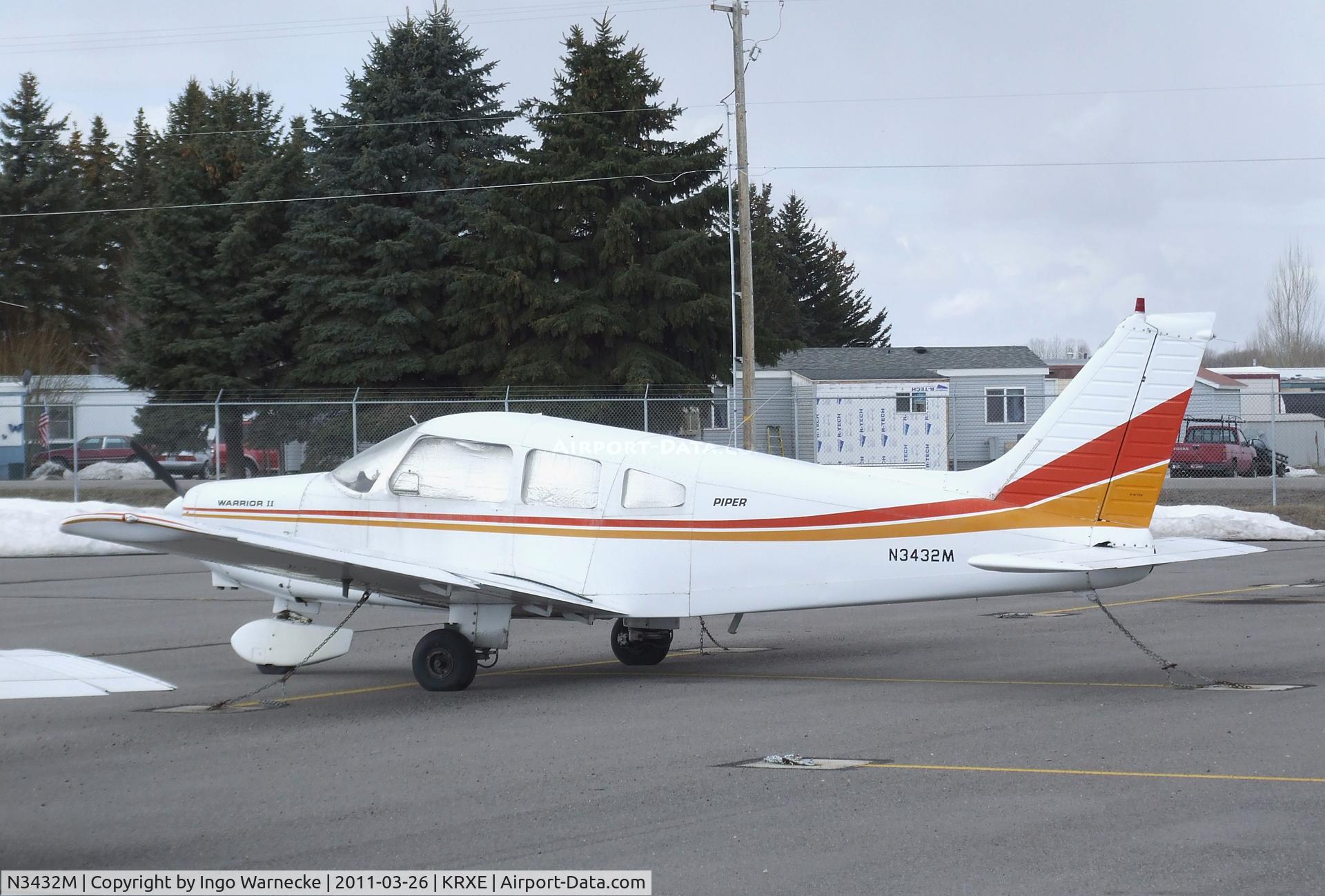 N3432M, 1977 Piper PA-28-161 C/N 28-7816343, Piper PA-28-161 Warrior II at Rexburg-Madison County airport, Rexburg ID