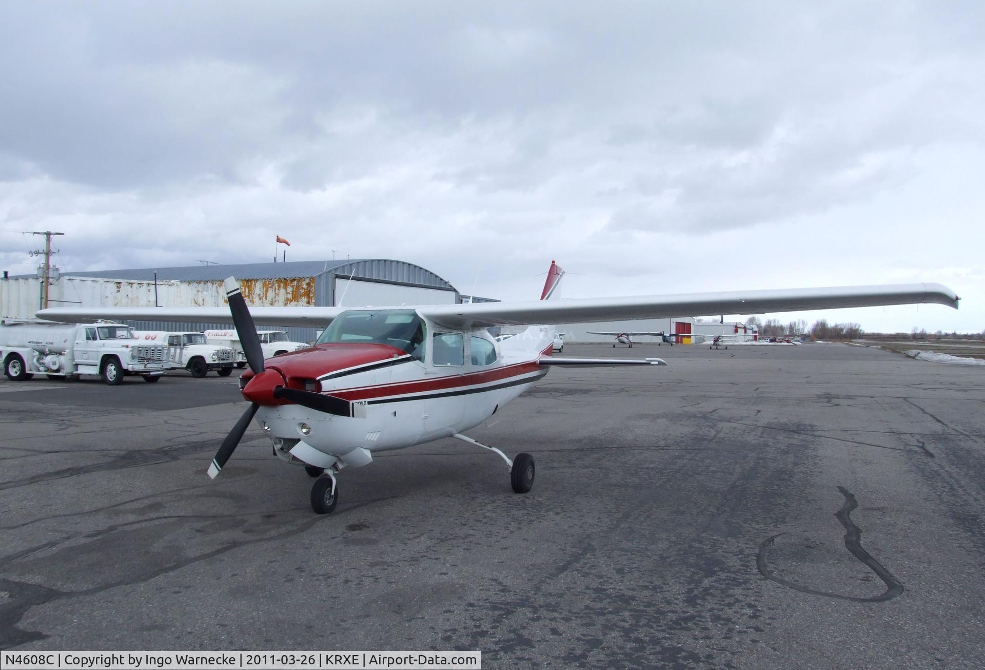 N4608C, Cessna T210N Turbo Centurion C/N 21063572, Cessna T210N Turbo Centurion II at Rexburg-Madison County airport, Rexburg ID