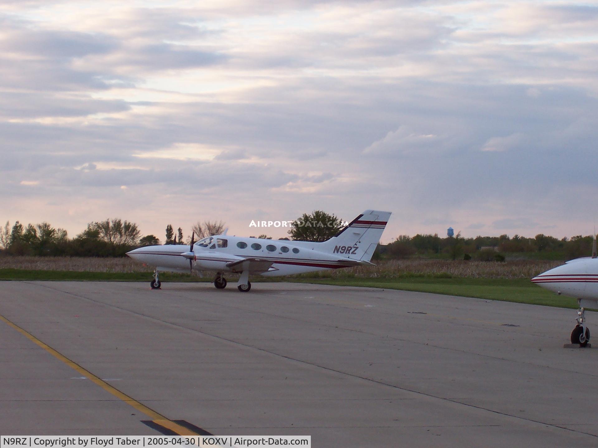 N9RZ, Cessna 421C Golden Eagle C/N 421C0236, on the ramp for the races