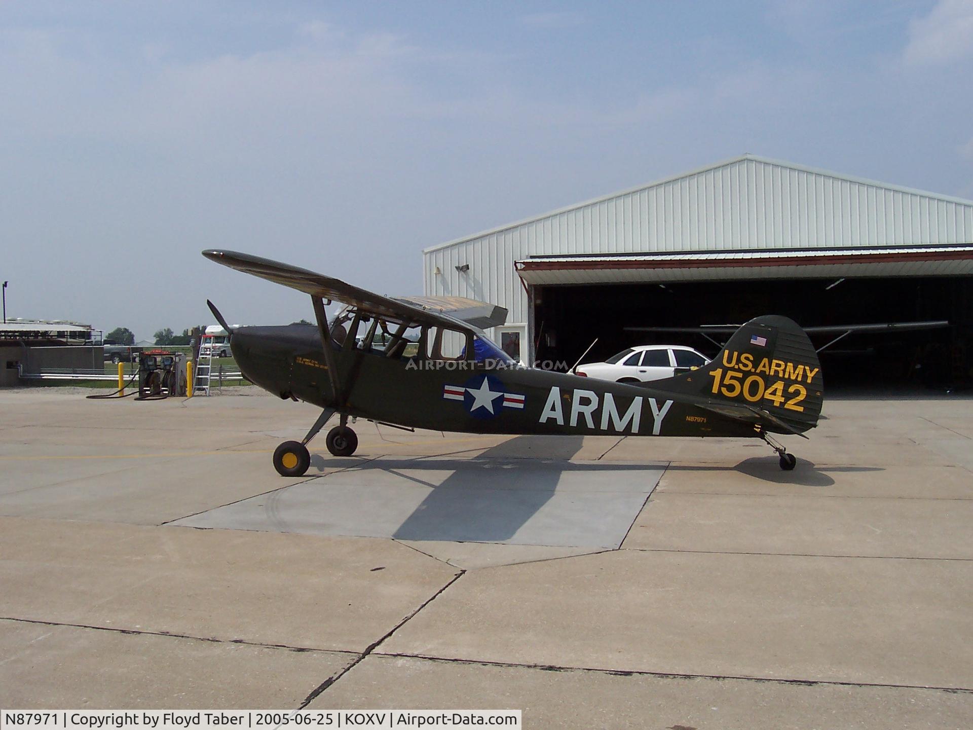 N87971, 1951 Cessna O-1A (305A) Bird Dog C/N 21947, Flying through