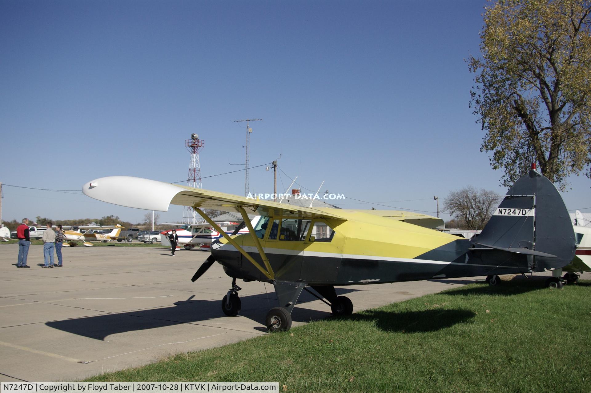 N7247D, 1957 Piper PA-22-150 Tri-Pacer C/N 22-5073, At the Centerville fly in