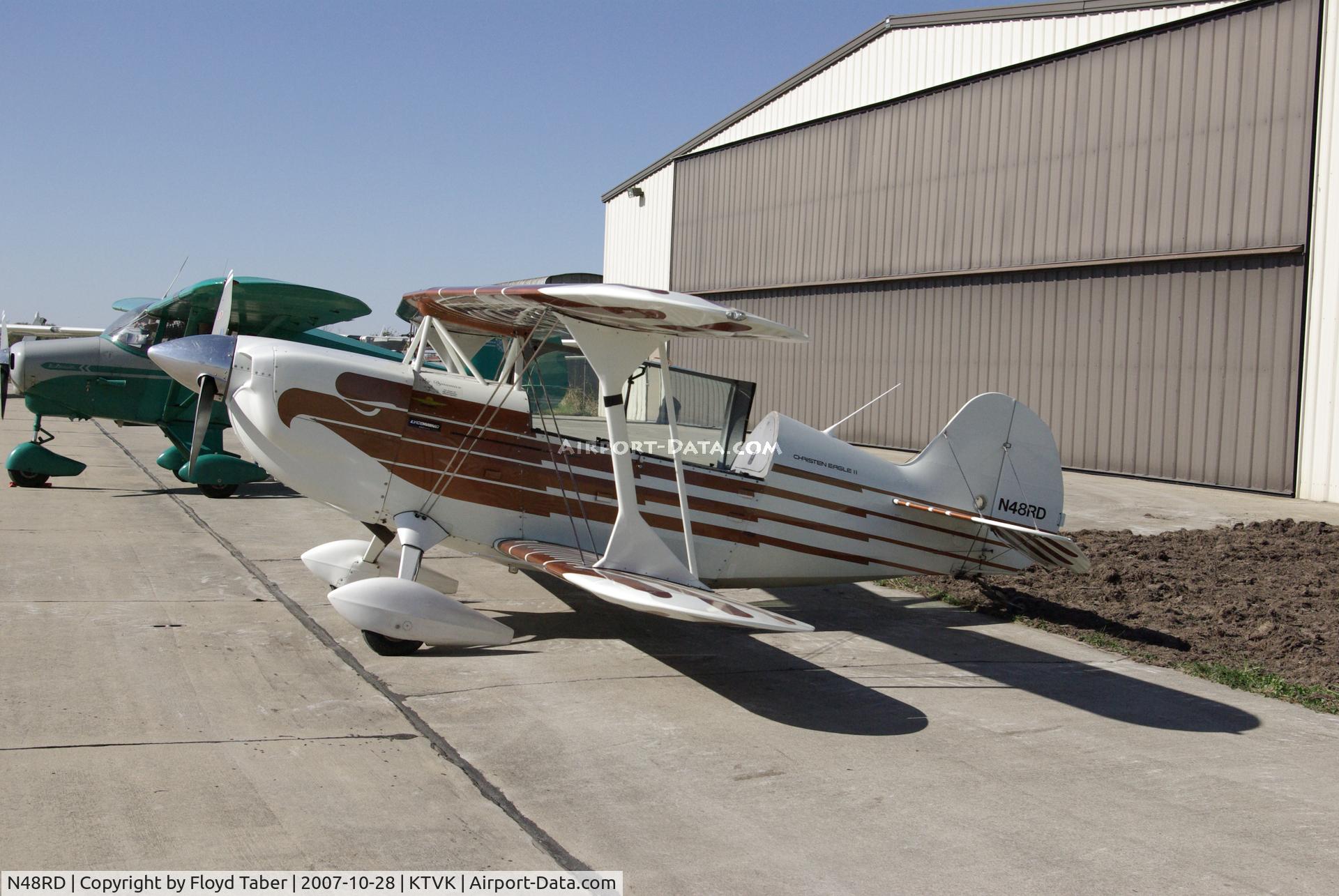 N48RD, 1982 Christen Eagle II C/N 1 (N48RD), Centerville fly in just before he left